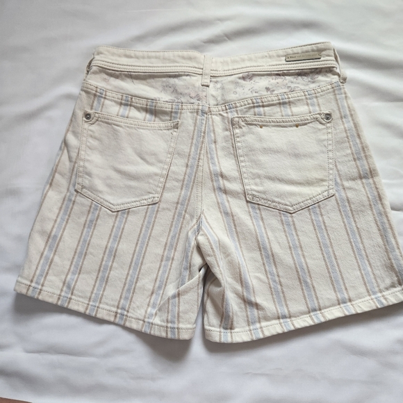 Pilcro Anthropologie Anthro Stripe High Rise Slim Boyfriend Shorts Cream Blue 27 - Picture 7 of 16